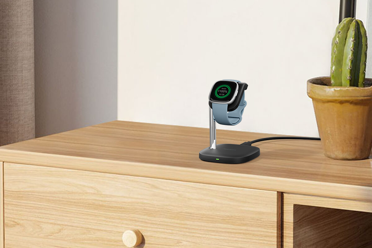 The SwanScout 505FB makes an excellent Fitbit Versa 3 charger, blending elegance with consistent charging output.