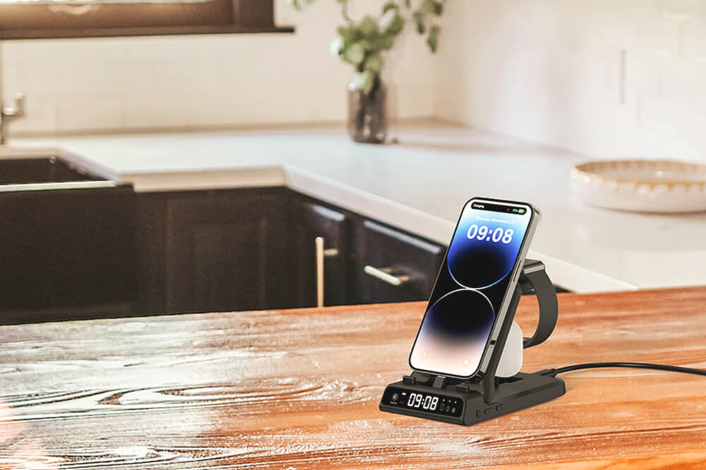 For those who prioritize speed, the swanscout 701A offers a wired fast-charging solution with intelligently regulated output for each connected device.