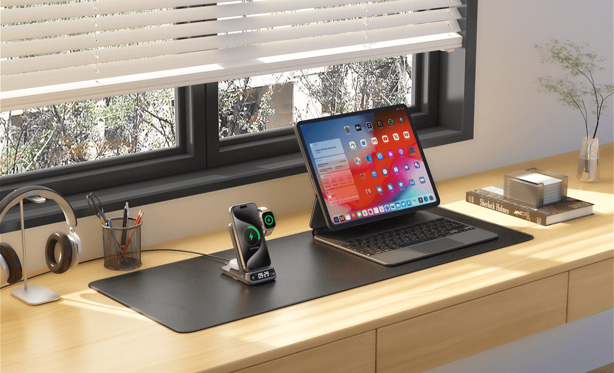 Charge your Apple Watch Series 10 and iPhone together using the streamlined swanscout 708A dock.