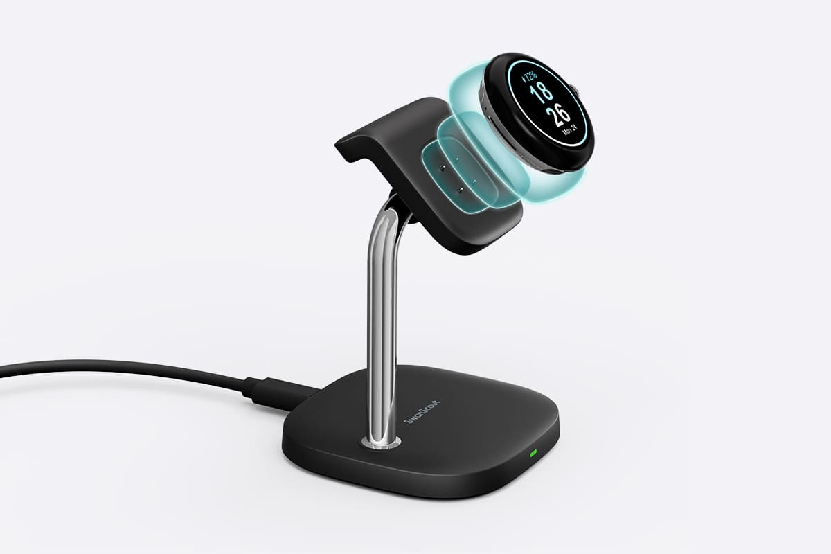 Strong magnetic force keeps Pixel Watch securely aligned on the SwanScout 505G2 charging stand